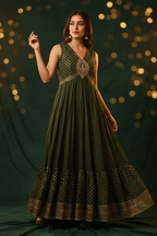 Model in Forest Green Bandhani Anarkali with Gold Peacock Motif
